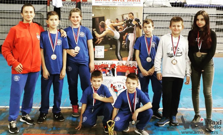 Savate: Sedam medalja za iđošku „Arenu“ na Kupu Srbije