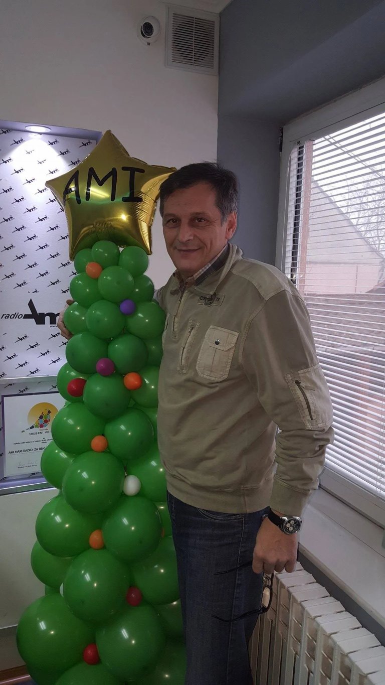 DOČEK NOVE GODINE U KIKINDI UZ DEJANA CUKIĆA I SPORI RITAM BEND!