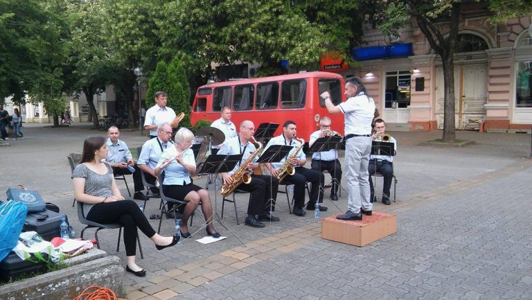 Koncert duvačkog orkestra DVD večeras ispred Kulturnog centra