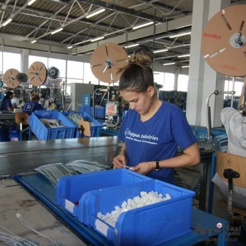 Obeveštenje za privrednike: Obavezno slanje spiskova onih koji rade u vreme zabrane kretanja