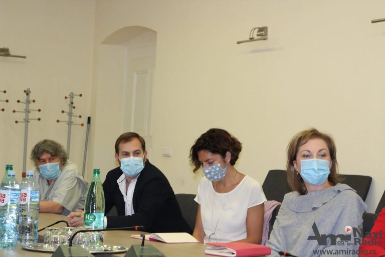 Gradonačelnik razgovarao sa direktorima kulturnih ustanova o problemima i daljim planovima
