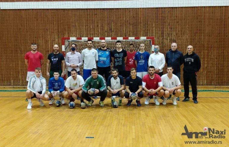 Počinje ARKUS rukometno prvenstvo: Gradonačelnik na treningu kikindskih rukometaša
