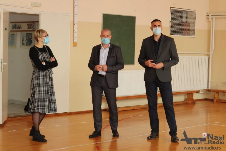 Dan škole „Miloš Crnjanski“, članovi Gradskog veća u radnoj poseti