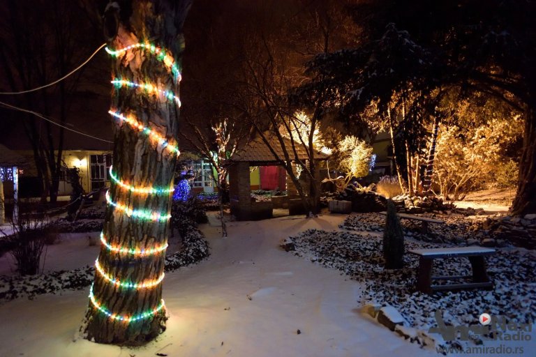 Doček Nove godine za decu u četvrtak u dvorištu „Laneta“