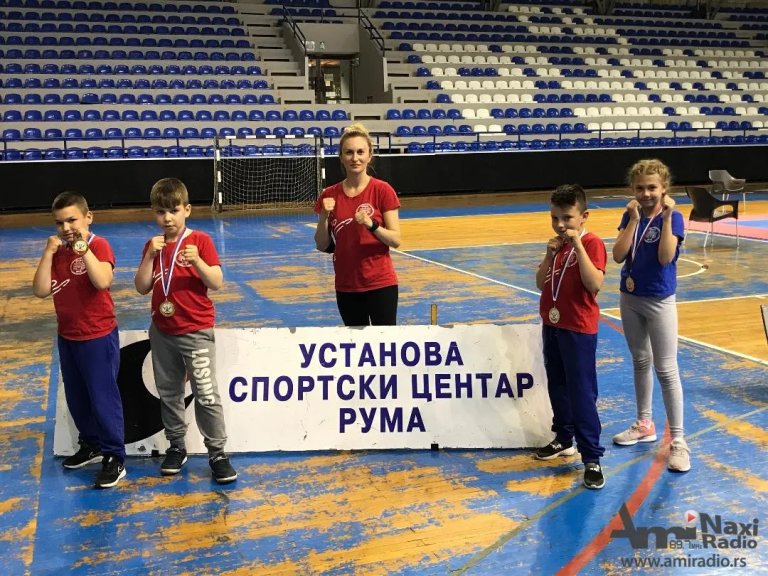 Savate: Još četiri medalje za iđošku „Arenu“
