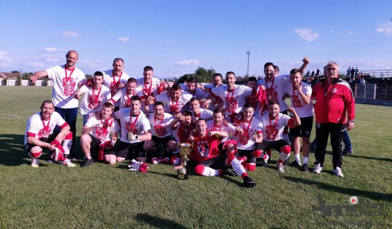 Šampioni Područne fudbalske lige Zrenjanin - „Crvena zvezda“ Rusko Selo