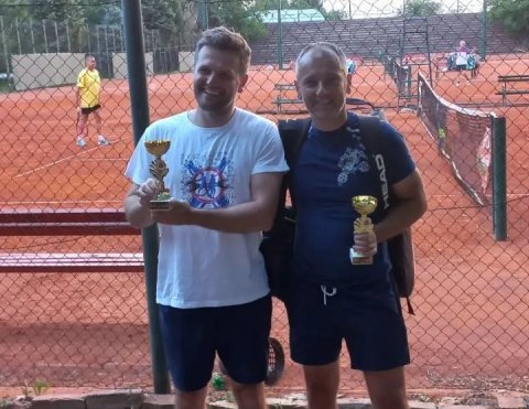 Tenis: Na turniru veterana uspešni Predrag Bistričić i Jovan Bajkin