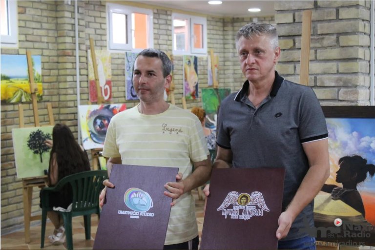 Kruna završetka 25. likovnog Saborovanja u Novim Kozarcima: Potpisana povelja o bratimljenju „Krila anđela“ i „Sombora“