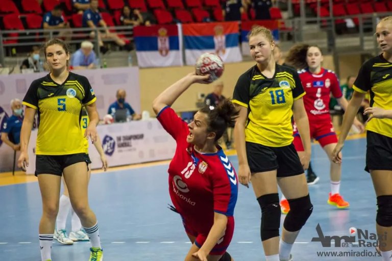 Kikindska rukometašica i reprezentativka Nevena Bjelić poručuje: Zaslužujemo A diviziju, odužiću se svojoj Gimnaziji na Svetskom školskom prvenstvu