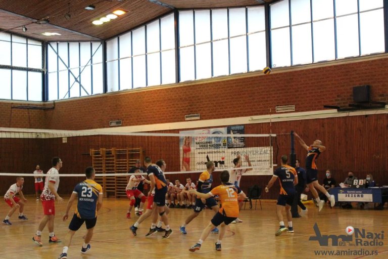 Sjajan start kikindskih odbojkaša u prvenstvu: Zrenjaninci savladani sa 3:0
