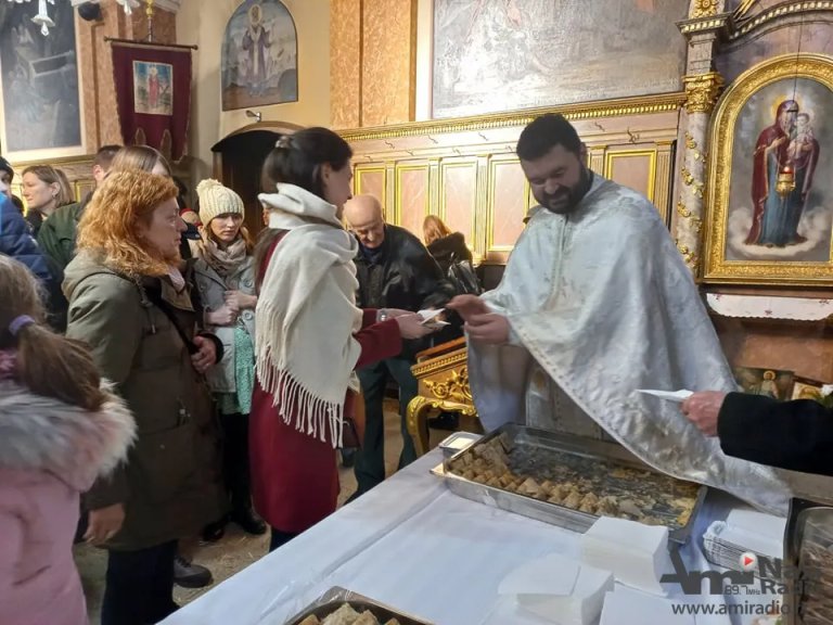 Srećan Božić: Hristos se rodi, mir božji