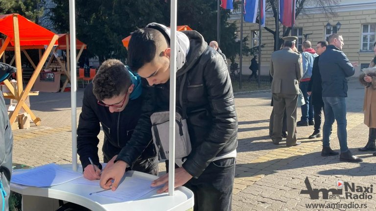 Promocija dobrovoljnog služenja vojnog roka sa oružjem: Vojska nudi bolje uslove nego ranije