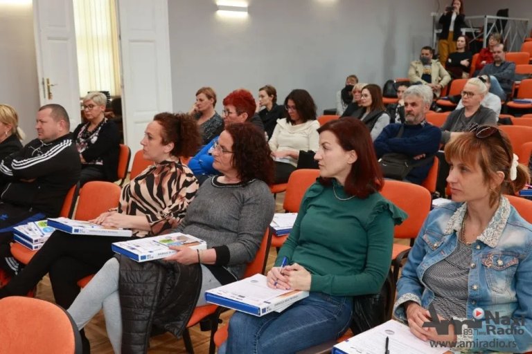 Obuke „Čisto i sigurno“ namenjene turističkim i ugostiteljskim radnicima
