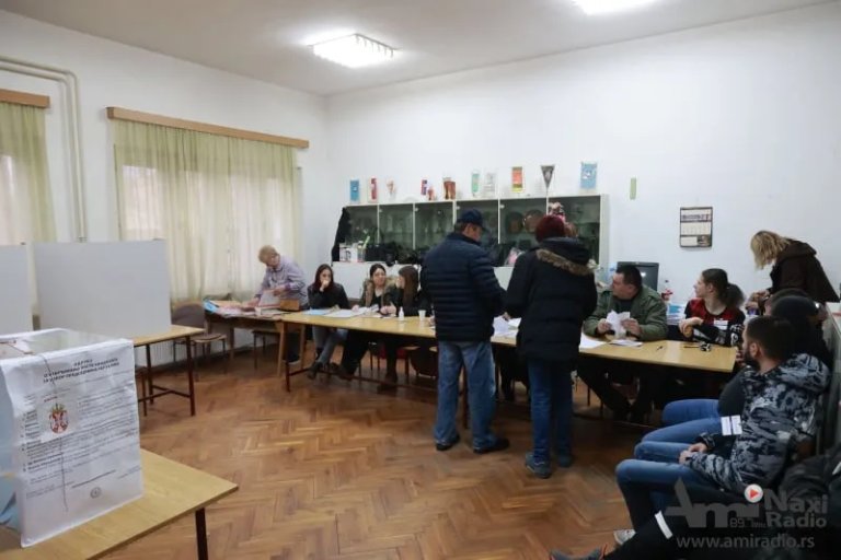 GO SNS u Kikindi: Vučiću 67,35 odsto, listi Aleksandar Vučić - zajedno možemo sve 51.51 procenat