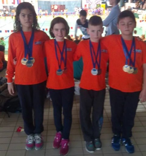 Plivači PK „Kikinda“ za vikend osvojili 25 medalja
