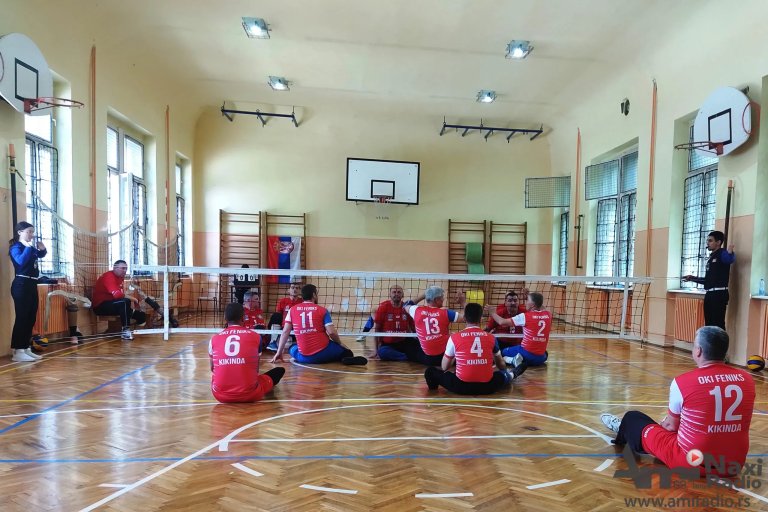 „Feniks“ trijumfovao u sedećoj odbojci: Sigurna igra do cilja