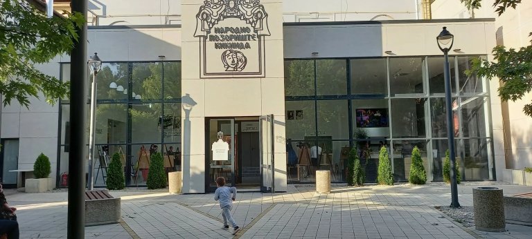 Crnjanski kakvog nismo znali:"Simfonija Crnjanski" premijerno u pozorištu 27. maja