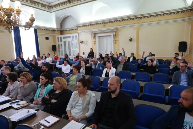 Prioritet fabrika vode: Usvojen rebalans budžeta sa projekcijama za 2023. godinu