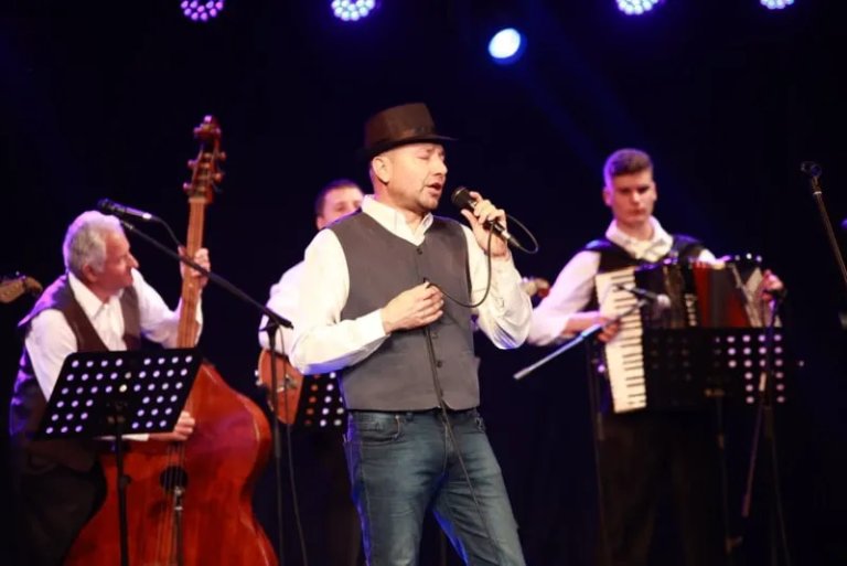 „Kikindske tamburaške svečanosti“ u nedelju u Pozorištu