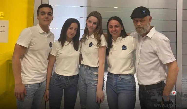 Gimnazijalci i ove godine sjajni na takmičenju „Brainfinity“: Milica, Jana, Mila i Filip osvojili drugo mesto