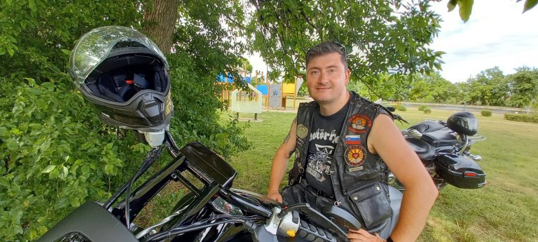 Danijel je sa presađenim srcem motorom iz Slovenije došao u Kikindu: „U grudima mi kuca srce jednog Amerikanca“
