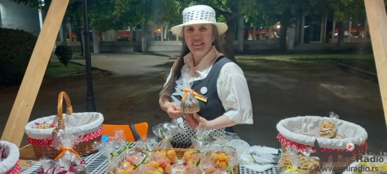 Noćni bazar-pun pogodak!