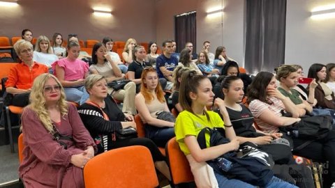 Kikindskim srednjoškolcima predstavljen studijski program „Socijalni rad“