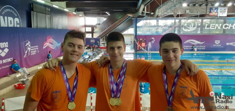 Prvi u Srbiji: Za plivače „Velike Kikinde“ 10 medalja od koji je 6 zlatnih