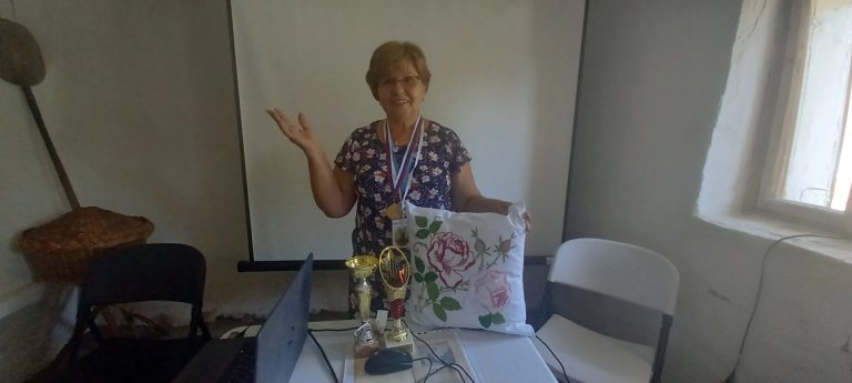 Brankica stvara iđošku imperiju: „Vreteno“ kao zaštitni znak Iđoša