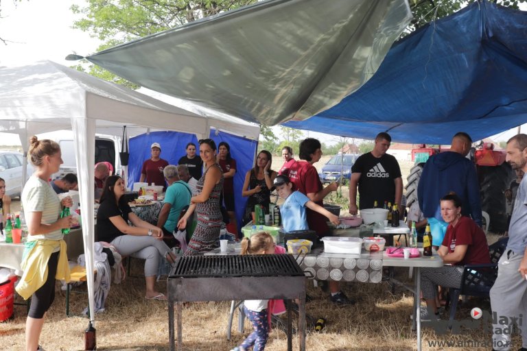 U subotu nastavak „Seljačkog partija“: Koncert i vatromet na Varoškom trgu u Mokrinu