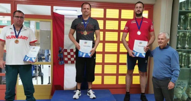 Duško Petrov osvojio srebrnu medalju na „Trofeju Dalmacije“