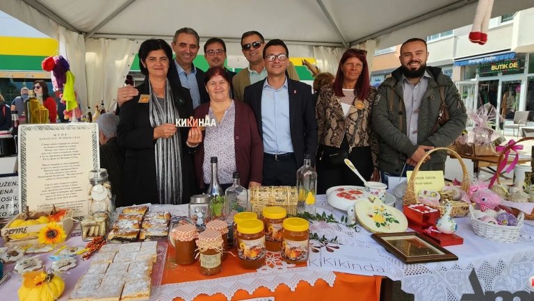 Delegacija Kikinde na „Danima tikve“ u Istočnom Sarajevu, „Velikoselke“ izložile svoje proizvode
