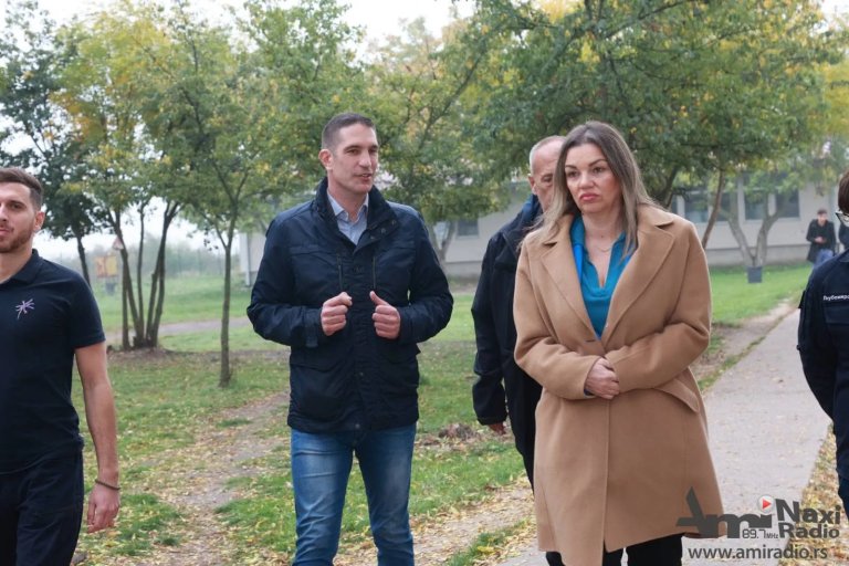 Komesarka za izbeglice i migracije Nataša Stanisavljević posetila Kikindu