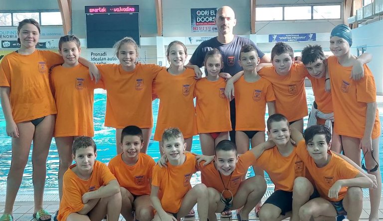 Plivači „Velike Kikinde“ osvojili 25 medalja na mitingu „Prozivka 2022“ u Subotici
