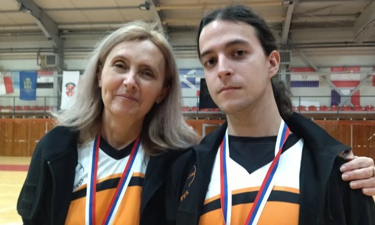 Streličarstvo: Dve medalje za „Apolo“ na takmičenju u Kovilovu