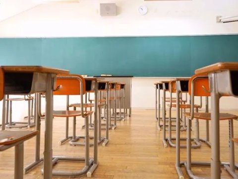 Ponedeljak prvi školski dan nakon raspusta