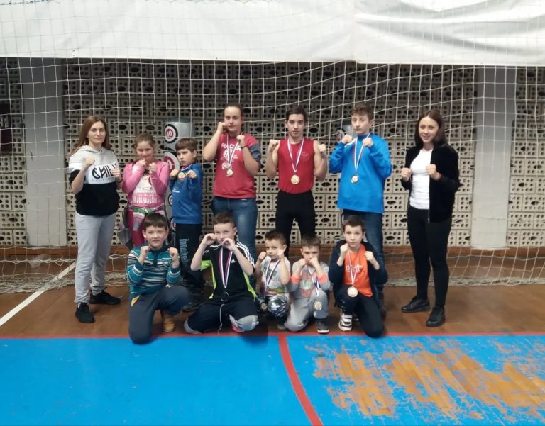 Savate: Sedam medalja za iđošku „Arenu“