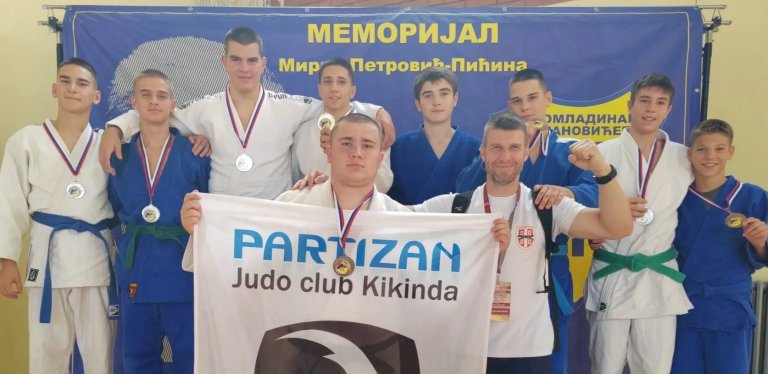 Džudisti „Partizana“ osvojili osam medalja na Međunarodnom turniru u Stepanovićevu