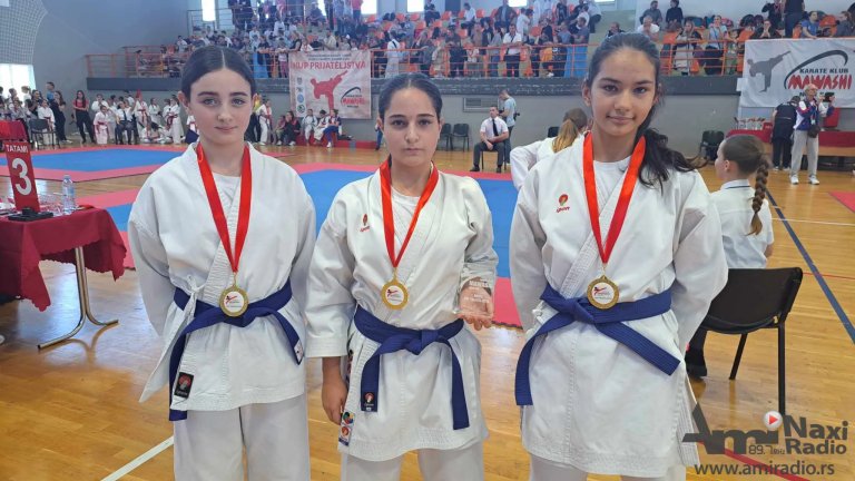 Karatisti „Feniksa“ osvojili 26 medalja na međunarodnom „Mavaši kupu“