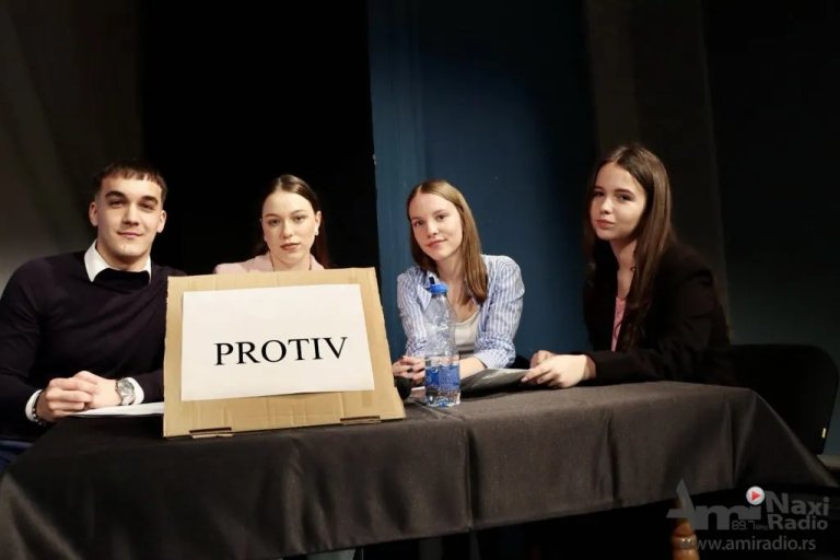Srednjoškolci debatovali o važnim temama: Pobednik ekipa Gimnazije