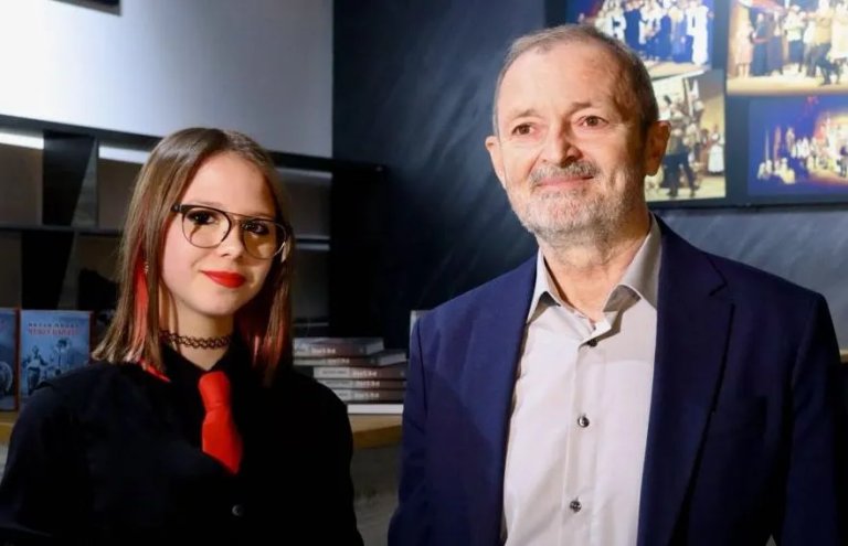 „Dani Dušana Vasiljeva“ završeni svečanom akademijom u Pozorištu