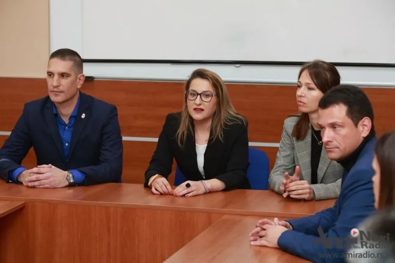Počelo sa radom Savetovalište za brak i porodicu