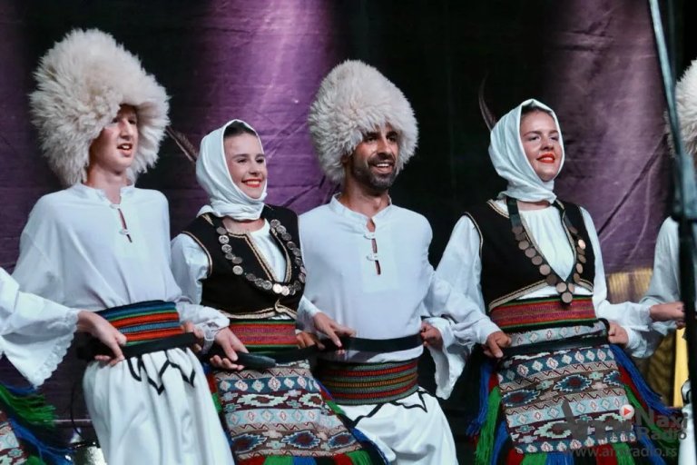 Dani Velikog Sela: KUD „Marija Bursać“ organizovalo veče folklora