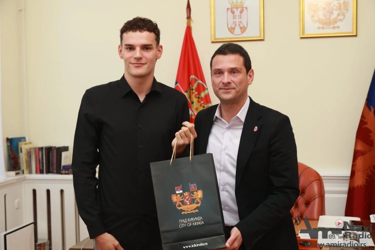 Prijem za predstavnika Kikinde na „Ritmu Evrope“, Jovana Božina
