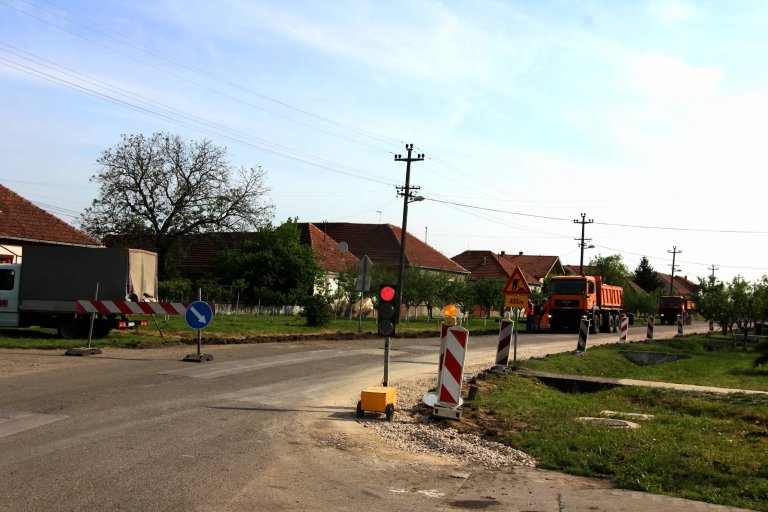 Završna faza rekonstrukcije glavne ulice u Kozarcima