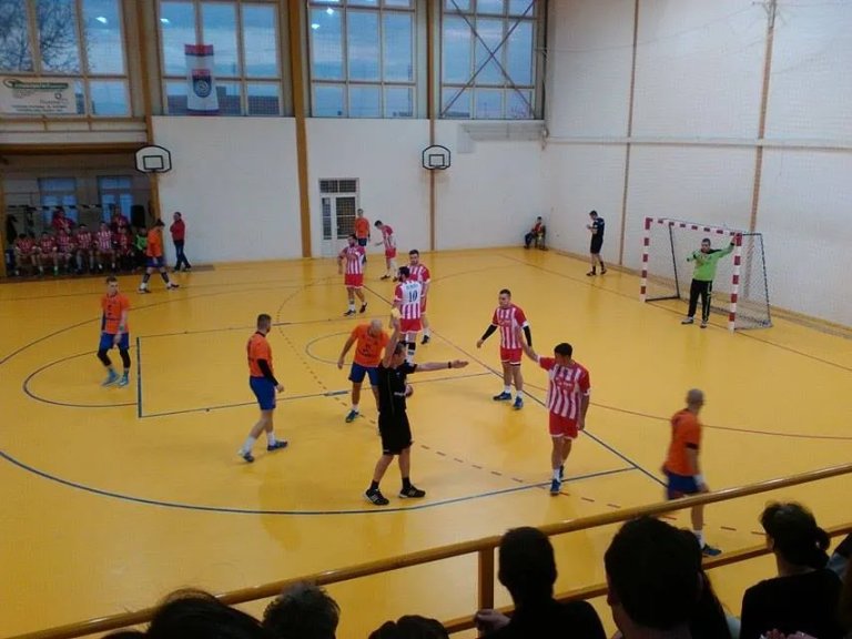 Rukometaši Kikinde Grindeks počistili su domaću Crvenu Zvezdu sa terena !!!