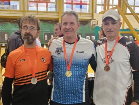 Streličarstvo: Dve medalje za „Apolo“ na „Sova kupu“ u Mokrinu