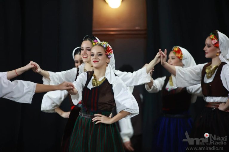 KUD „Izvor“ sa gostima iz Mokrina priredilo Novogodišnji koncert