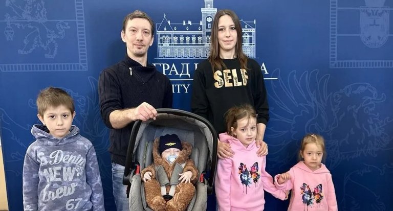 Bebi-paketi uručeni roditeljima dece rođene u tri poslednja meseca prošle godine
