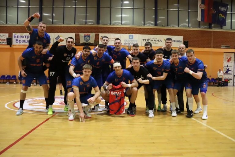 „Kikinda Grindeks“ slavila u derbiju vrha tabele: Za plave navijala i mala Jovana